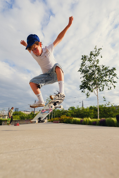 Kompletna Deskorolka Urban Sports Future Animals 7.75"