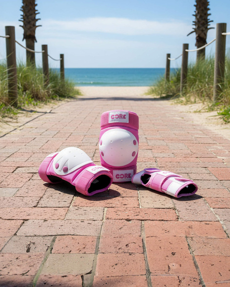 Zestaw ochraniaczy dla dzieci CORE Kids Protection Junior Skate Triple Pad Set Różowy