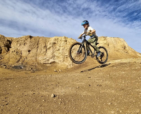 Superlekki rower dla dzieci KUbikes 20S DISC Turkusowo-Czerwony