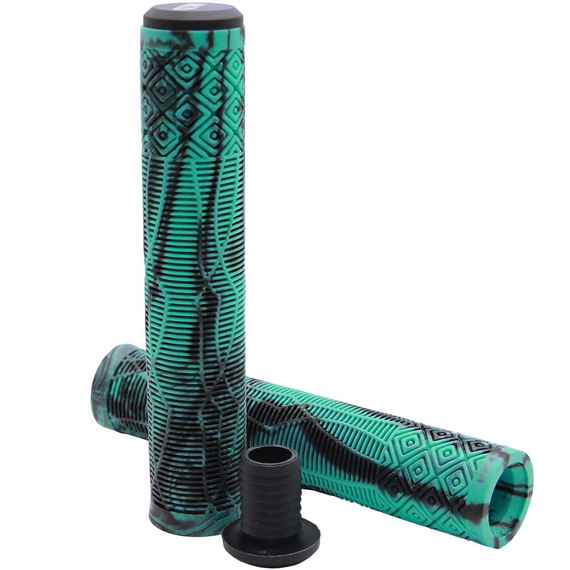 Gripy Rączki do Hulajnogi Wyczynowej NKD GOAT Stunt Scooter Grips Czarno-Niebieski 163 mm