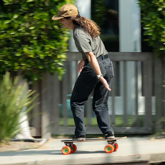 Deskorolka Cruiser Loaded Ballona Rumble Bee Cruiser Complete Willy 27.75″