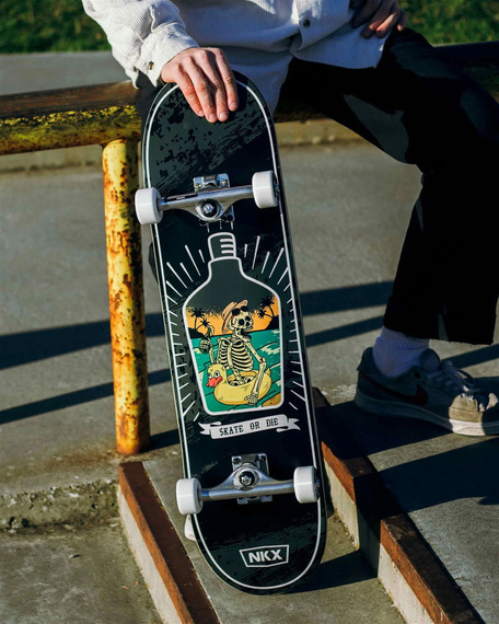 Kompletna Deskorolka NKX Skate Or Die Series Holiday 8.375"