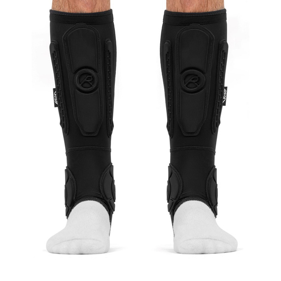 Ochraniacze na piszczele i kostki długie REKD Energy Covert Shin and Ankle Guards Short Czarny