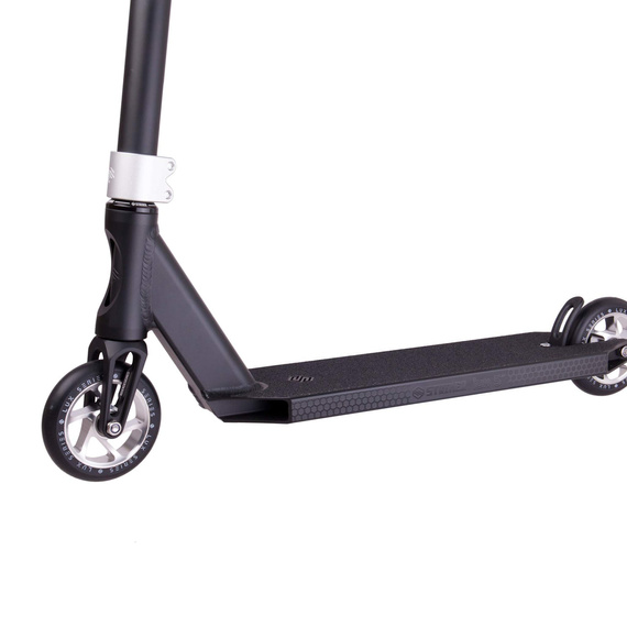 Hulajnoga Wyczynowa Striker Lux 5" Stunt Scooter Czarno-Srebrny wys. 87 cm