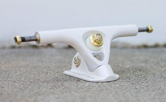 Trucki do longboardu Paris V3 180 mm 50° Longboard Trucks Pearl White