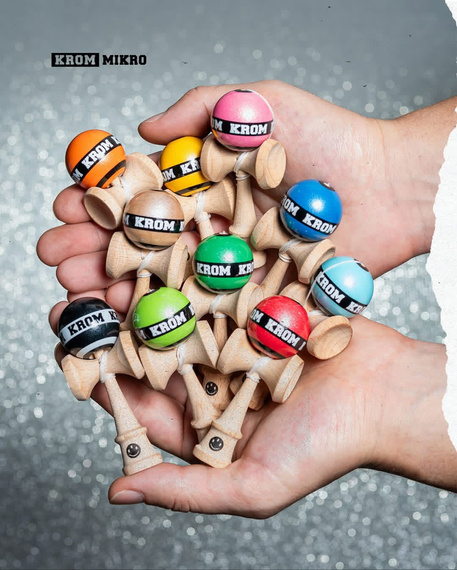 Kendama KROM Mikro Czerwony