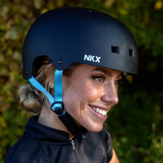 Kask Na Deskorolkę Hulajnogę NKX Brain Saver Czarno-Niebieski M