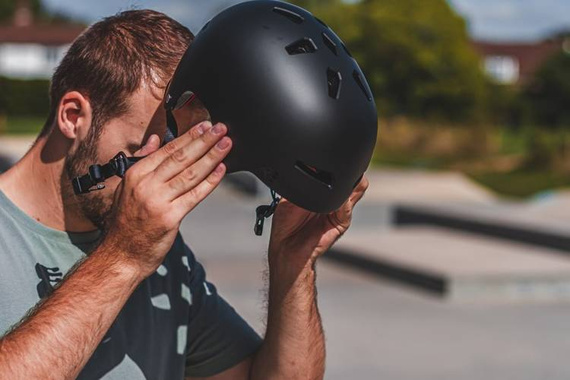 Kask Rekd Elite 2.0 Czarny S/M