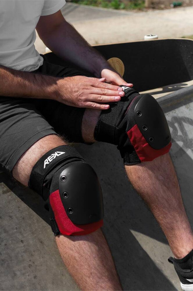 Ochraniacze REKD Ramp Knee Pads XS Czarno Czerwony