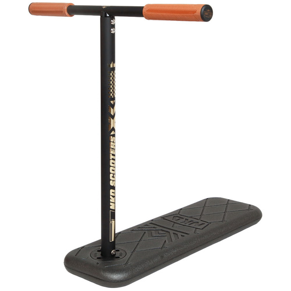 Hulajnoga wyczynowa na trampolinę NKD PRO 7.5" Trampoline Scooter Czarno-Złoty wys. 60-90 cm