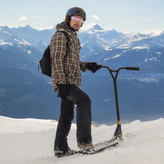 Hulajnoga Wyczynowa na śnieg NKD Pro Snow Stunt Scooter Czarno-Złoty wys. 93 cm