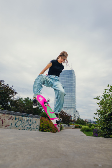 Kompletna Deskorolka Urban Sports Pink Logo 8.0"