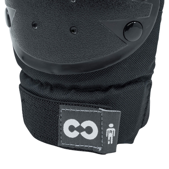 Zestaw ochraniaczy dla dzieci CORE Kids Protection Junior Skate Triple Pad Set Czarny 