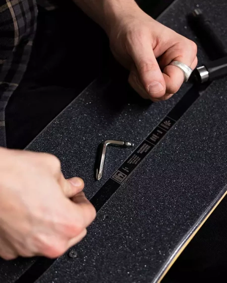 Deskorolka Cruiser GLOBE Big Blazer 32" Teak Oceans