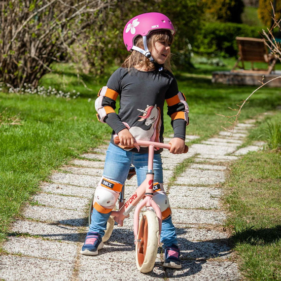 Kask Na Deskorolkę Hulajnogę NKX Brain Saver Flower Różowo-Biały