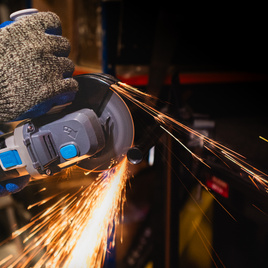 Serwis hulajnogi: Docinanie kierownicy - wysokość