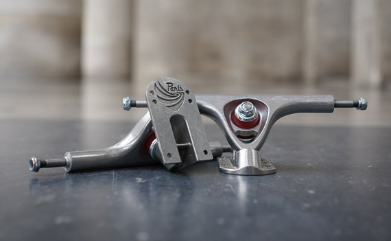 Trucki do longboardu Paris V3 180 mm 50° Longboard Trucks Polished