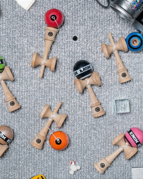 Kendama KROM Mikro Czarny