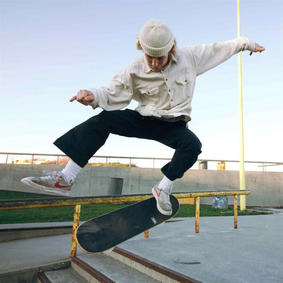 Kompletna Deskorolka NKX Skate Or Die Series Fighter 8.5"