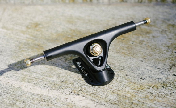 Trucki do longboardu Paris V3 180 mm 50° Longboard Trucks Matte Black