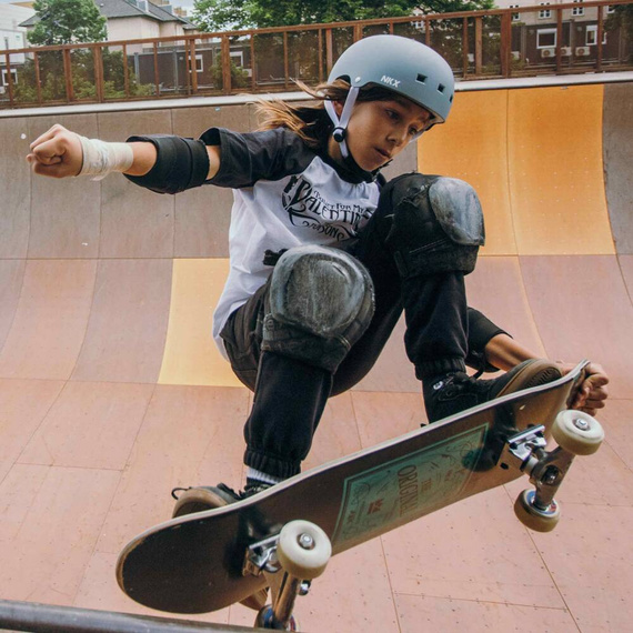 Kask Na Deskorolkę Hulajnogę NKX Brain Saver BCP Czarno-Różowy L