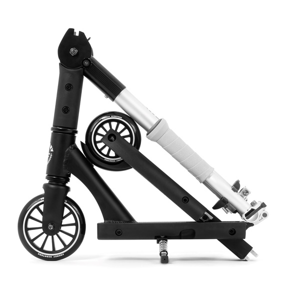 Hulajnoga Miejska Rekreacyjna Frenzy Flex Recreational Scooter Czarno-Srebrny 120 mm
