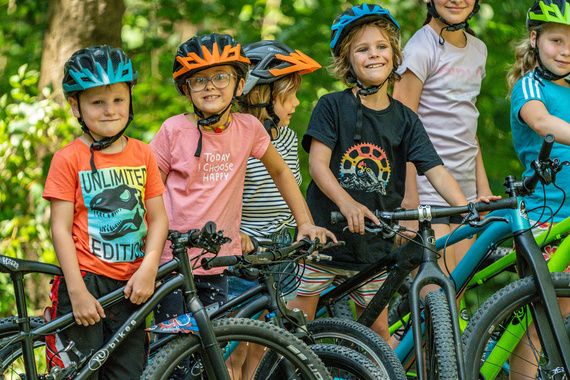 Lekki rower dla dzieci i młodzieży KUbikes 26 Czarno-Czerwony