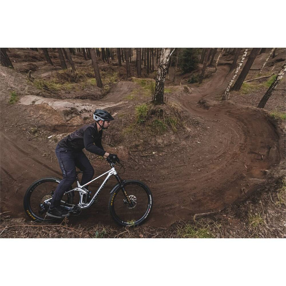 Kask rowerowy REKD Pathfinder Helmet Czarny 