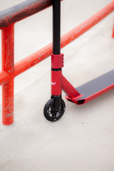 Hulajnoga Wyczynowa Flyby Air Complete Czerwona