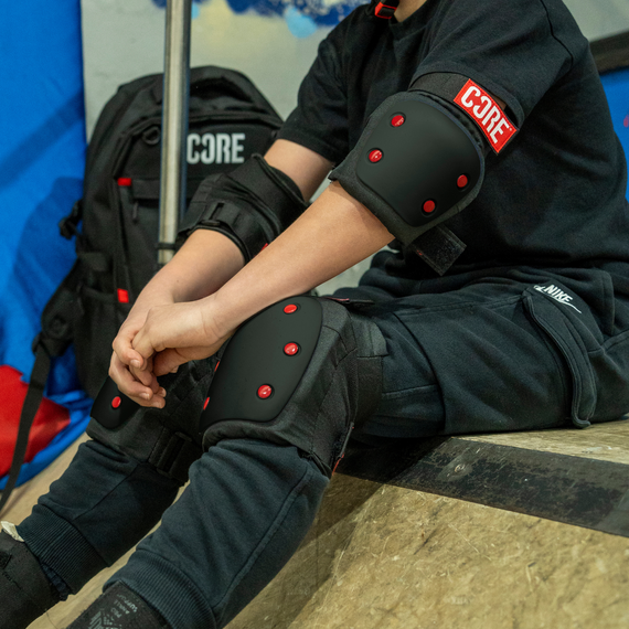 Zestaw ochraniaczy CORE Skate Triple Pad Set Czarny