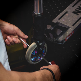 Serwis hulajnogi: Wymiana kół (komplet)