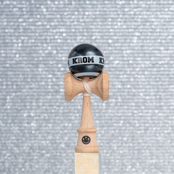 Kendama KROM Mikro Czarny