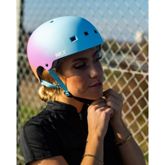 Kask Na Deskorolkę Hulajnogę NKX Brain Saver Rainbow Fade 