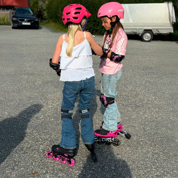 Rolki regulowane Story Motion Adjustable Inline Skates Czarno-Niebieski 