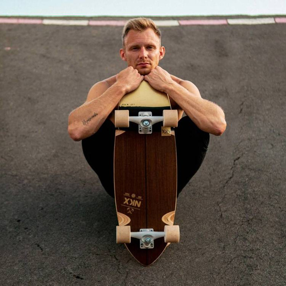Surfskate Deskorolka do Surfingu NKX Maverick Gold 31"