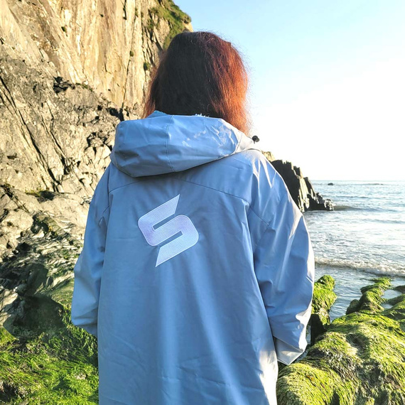 Poncho Ponczo Kurtka Story Change Robe Baby Blue Jasnoniebieski