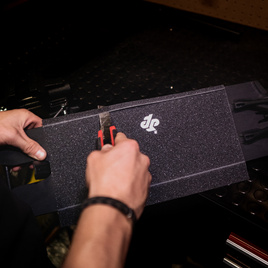 Serwis hulajnogi: Wymiana griptape’u