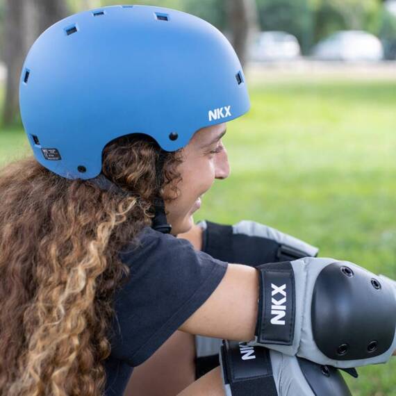 Kask Na Deskorolkę Hulajnogę NKX Brain Saver Navy 